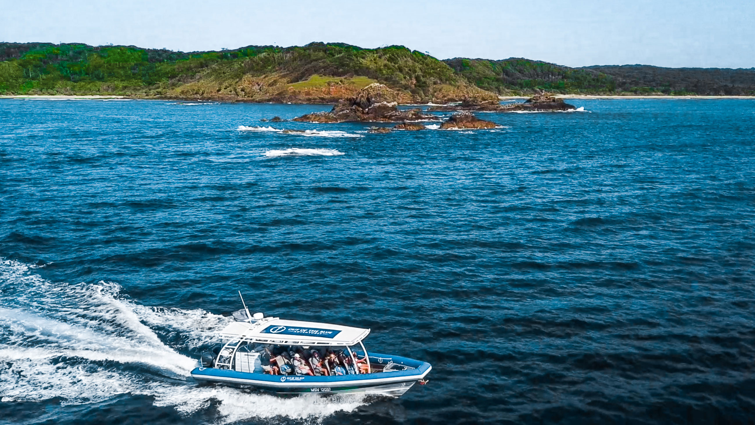 Byron Bay Tours & Boat Trips Out Of The Blue Adventures